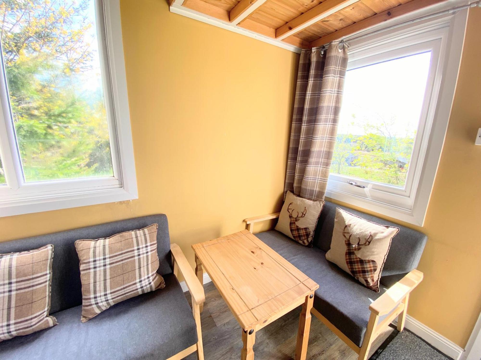Blair Tiny House With Private Hot Tub - Fife - Loch Leven - Lomond Hills Villa Dunfermline Ngoại thất bức ảnh