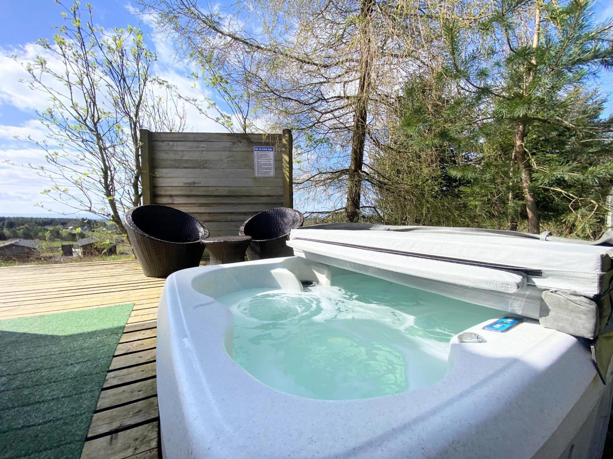Blair Tiny House With Private Hot Tub - Fife - Loch Leven - Lomond Hills Villa Dunfermline Ngoại thất bức ảnh